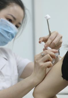 Cấm cơ sở tiêm vaccine COVID-19 nhận tiền "bồi dưỡng" tự nguyện