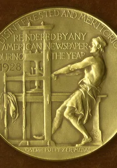 Giải Pulitzer của Mỹ vinh danh tuyến tin về đại dịch COVID-19 và vụ bạo lực sắc tộc George Floyd