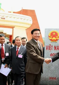 Quan hệ Việt Nam - Lào ngày càng gắn bó, hiệu quả