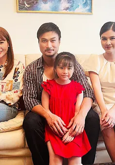 Mùa hoa tìm lại: Vẻ dễ thương của bé Ngân ngoài đời thường
