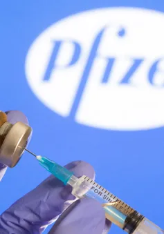 Pfizer - BioNTech xin cấp phép cho tiêm mũi vaccine thứ ba