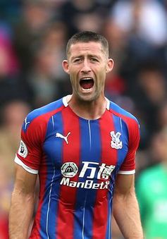 Hậu vệ Gary Cahill đạt thỏa thuận chia  tay Crystal Palace