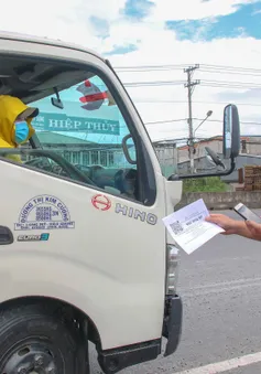 Cần Thơ nói quy định "đăng ký trước, sang xe, đổi tài xế" không phải là giấy phép con