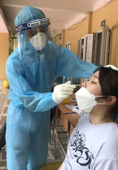 Hà Nội sẽ lấy 300.000 mẫu xét nghiệm SARS-CoV-2 tại khu vực và nhóm người nguy cơ cao