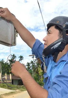 Doanh thu truyền thống giảm, nhà mạng “bẻ lái”