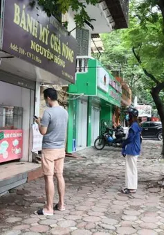 Sau gần hai tháng "ngủ đông", người dân Thủ đô phấn khởi với cuộc sống bình thường mới