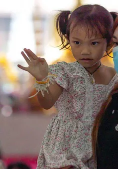 Em bé sống sót kỳ diệu trong vụ thảm sát tại nhà trẻ Thái Lan