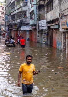 Số người tử vong do bão Sitrang ở Bangladesh tăng lên 24