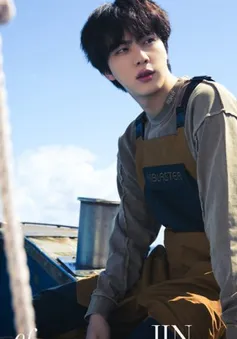 Jin (BTS) ra mắt dự án sách ảnh trước khi nhập ngũ