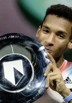 Hạ Tsitsipas, Aliassime vô địch Rotterdam mở rộng 2022