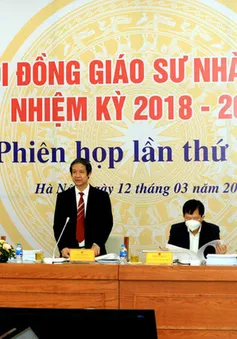 Công nhận 405 ứng viên đạt tiêu chuẩn chức danh Giáo sư, Phó Giáo sư năm 2021