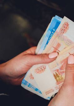 Nga có thể yêu cầu thanh toán bằng đồng ruble với mọi mặt hàng xuất khẩu lớn