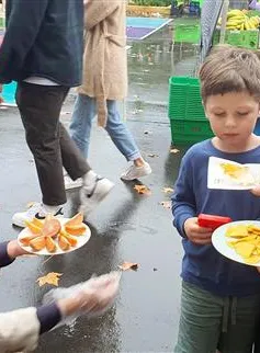 Quảng bá quả hồng xiêm đông lạnh Việt Nam với người tiêu dùng Australia