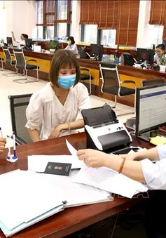 Cải thiện dịch vụ công để tăng hài lòng người dân