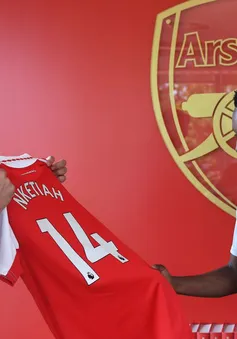 Arsenal chốt tương lai Nketiah