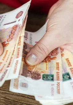 Đồng Ruble tăng lên mức cao nhất 7 năm