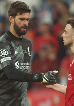 Liverpool mất Alisson và Jota trong trận siêu cúp Anh