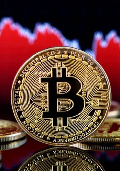 Bitcoin thủng mốc 20.000 USD