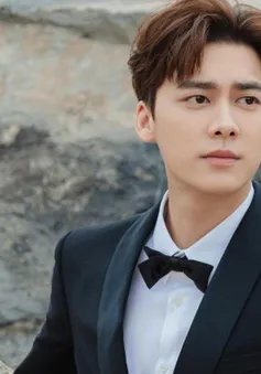 Lý Dịch Phong lộ clip nóng