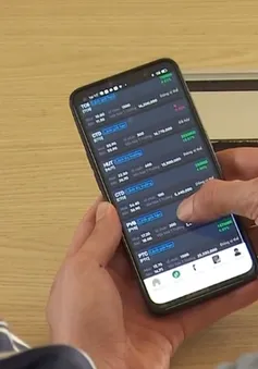 Cảnh giác thủ đoạn lừa đảo từ các app đầu tư chứng khoán giả mạo