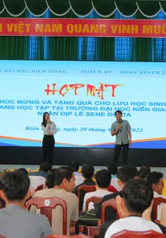 Sinh viên quốc tế vui đón Lễ Sene Dolta tại Đại học Kiên Giang