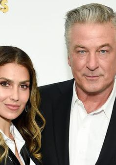 Alec Baldwin đón con thứ 7 chào đời