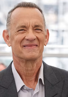 Tom Hanks xuất bản tiểu thuyết đầu tay, được truyền cảm hứng bởi Hollywood