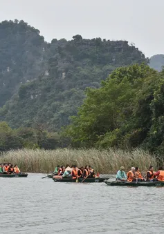 Gần 400.000 lượt khách du lịch đến Ninh Bình dịp Tết Nguyên đán 2023