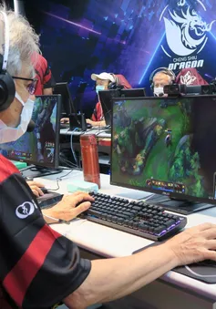 Ấn tượng đội E-sport cao tuổi