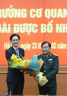 Phát huy vai trò cầu nối giữa Việt Nam với thế giới