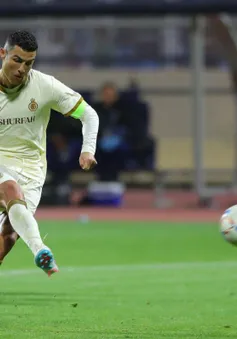 Ronaldo có bàn thắng đầu tiên cho Al Nassr