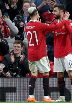 Ngược dòng kịch tính trước Fulham, Man Utd tiến vào bán kết FA Cup