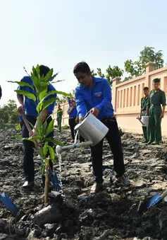 Kiên Giang: Bộ đội ra quân các hoạt động Tháng thanh niên