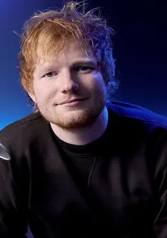 Ed Sheeran trải lòng từng có ý định tự tử