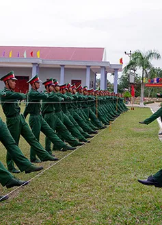 Bộ Quốc phòng trả lời kiến nghị rút ngắn thời gian tại ngũ