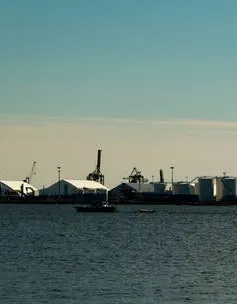 Phần Lan hạn chế quyền tiếp cận kho cảng khí tự nhiên hóa lỏng (LNG) quan trọng