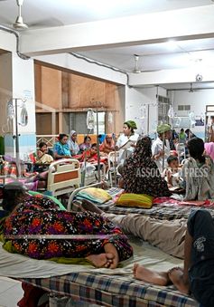 Hơn 1.000 ca tử vong trong đợt bùng phát sốt xuất huyết tồi tệ nhất ở Bangladesh