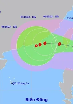 Bão KOINU di chuyển theo hướng Tây Bắc với tốc độ khoảng 10km/h