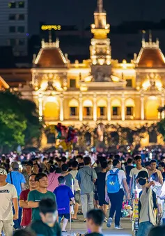 TP Hồ Chí Minh: Đề xuất thí điểm kinh doanh ẩm thực có thu phí tại phố đi bộ Nguyễn Huệ