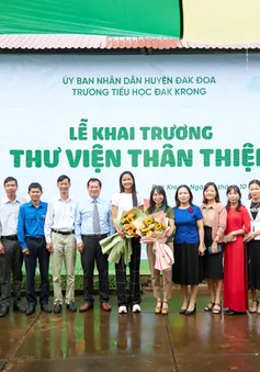 Hoa hậu H’Hen Niê đồng hành cùng Cỏ Mềm hướng tới giáo dục