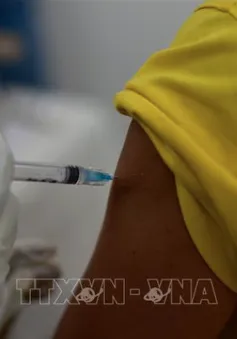 Tiêm vaccine COVID-19 không phải là nguyên nhân gây đột tử