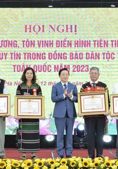 Mỗi điển hình tiên tiến tiếp tục lan tỏa giá trị tốt đẹp trong cộng đồng