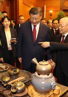 Tổng Bí thư Nguyễn Phú Trọng mời Tổng Bí thư, Chủ tịch Tập Cận Bình thưởng thức 3 loại trà