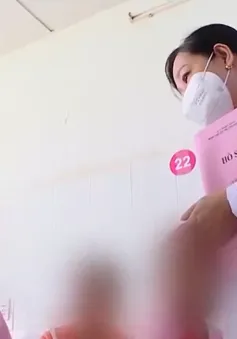 Hơn 50 học sinh bị ngộ độc sau khi uống sữa