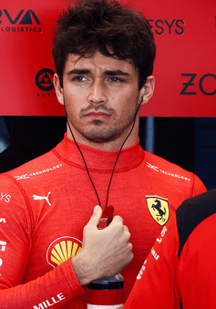 Charles Leclerc và mùa giải đầy khó khăn cùng Ferrari