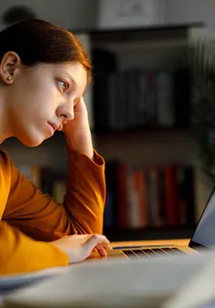 Những cách tốt nhất để hỗ trợ con vượt qua các kỳ thi ở trường