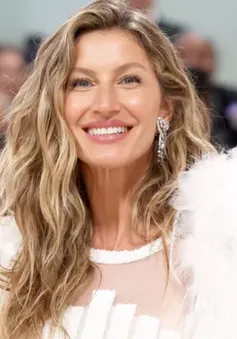 Gisele Bundchen ngày càng hạnh phúc hậu ly hôn