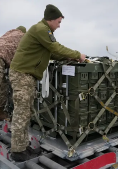 Mỹ công bố gói viện trợ quân sự mới 375 triệu USD cho Ukraine