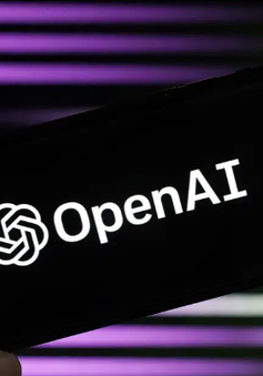 CEO OpenAI đe dọa rời khỏi EU nếu bị "kiểm soát quá mức"