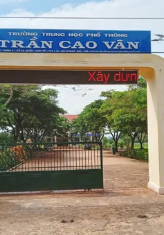 Chơi chứng khoán thua lỗ, thủ quỹ tạo hiện trường giả vụ trộm tiền của trường